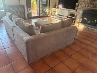 Sofá chaise longue y convertible en cama doble