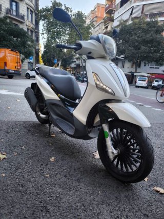 Piaggio Beverly 125 ie Blanca 2015