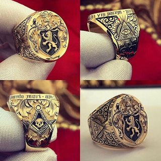Anillo Sello León y Símbolos Masónicos
