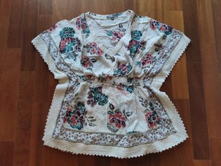 Blusa poncho capa estampado t. 38 con encaje