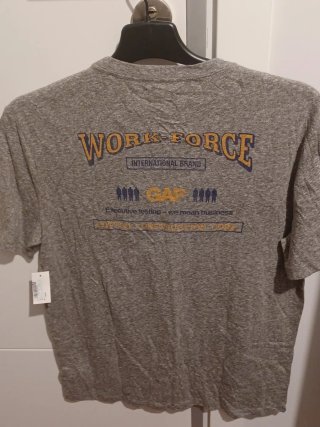 Camiseta GAP Work Force nueva