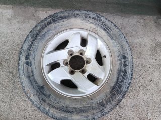 Llanta hyundai terracan