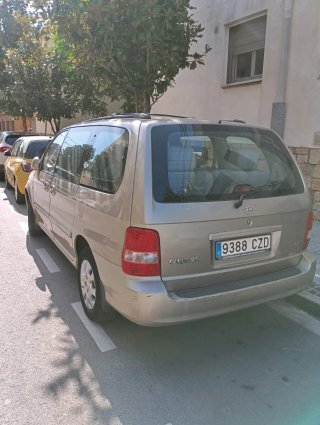 KIA Carnival 2003