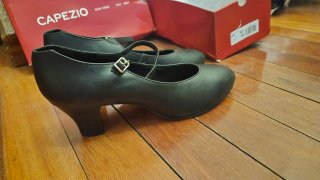 Zapatos de baile Capezio piel negros
