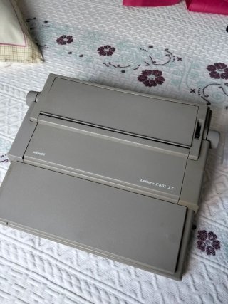 Olivetti Lettera E 501-II Máquina de Escribir