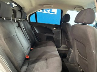 Ford Mondeo 2004