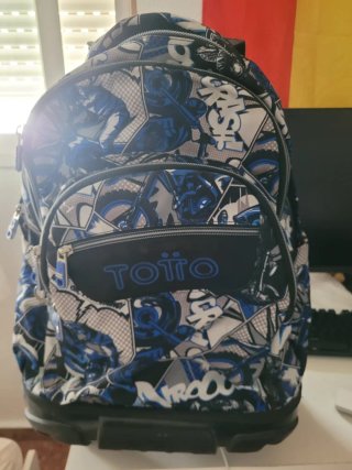 Mochila TOTO con diseño de cómic