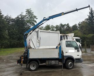 NISSAN CABSTAR GRUA