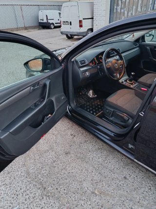 Volkswagen Passat 2011