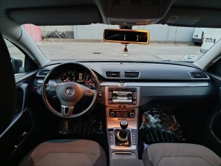 Volkswagen Passat 2011
