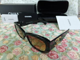 Gafas de sol Chanel Negras Marrones