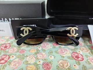 Gafas de sol Chanel Negras Marrones