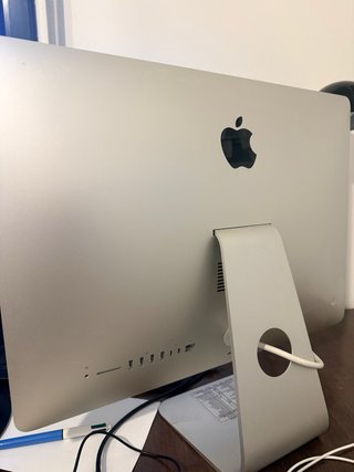 iMac Retina 4K 21.5” 2019