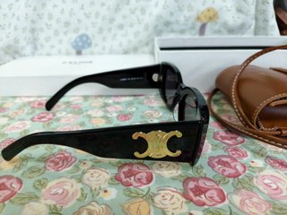 Occhiali da sole Celine neri e marroni