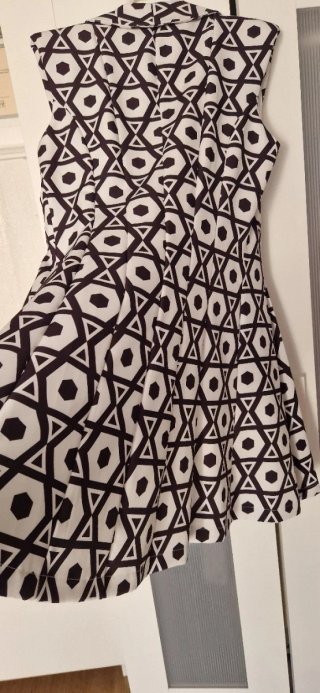 Vestido Carher Negro y Blanco Talla M