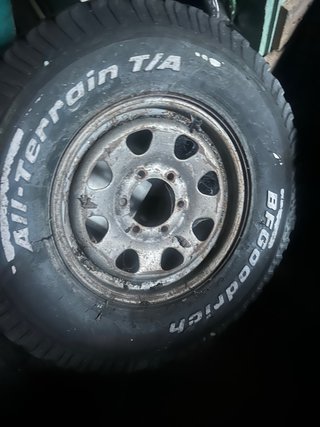 llantas de nissan patrol