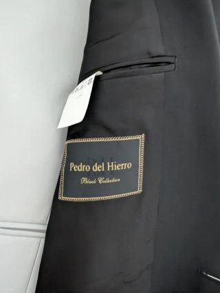 Levita de chaqué negra. Talla 58