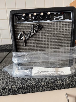 Ampli Bajo de guitarra Fender 10vatio