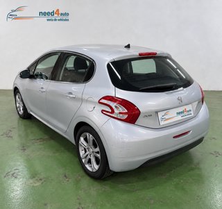 Peugeot 208 allure