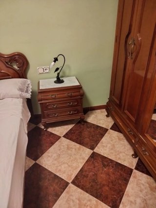 Dormitorio completo madera maciza