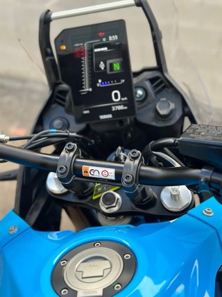 Yamaha T7 Rally Azul y Amarilla