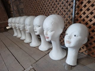 7+1 Cabezas Maniquí Corcho