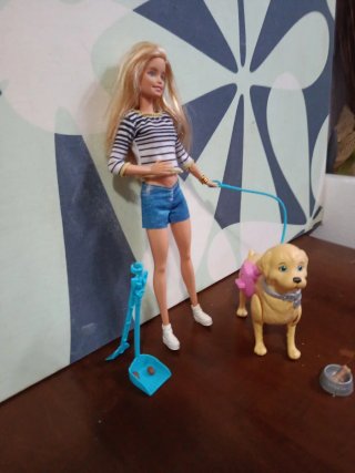 Barbie con cane e accessori