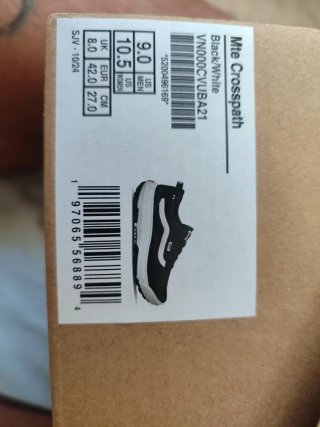 Zapatillas Vans Negras y Blancas