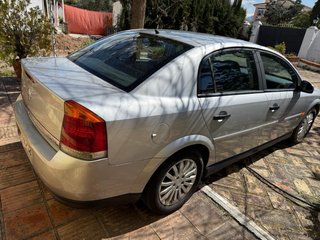 Opel vectra 220 dti 2003
