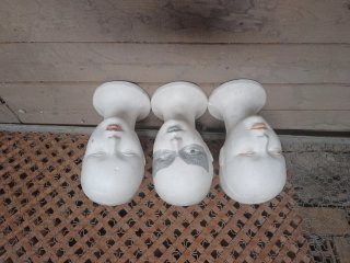 12 - Cabezas de maniquí de corcho