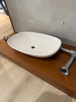 Mueble de baño suspendido de diseño