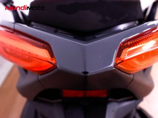 YAMAHA X-MAX 125 TECH MAX