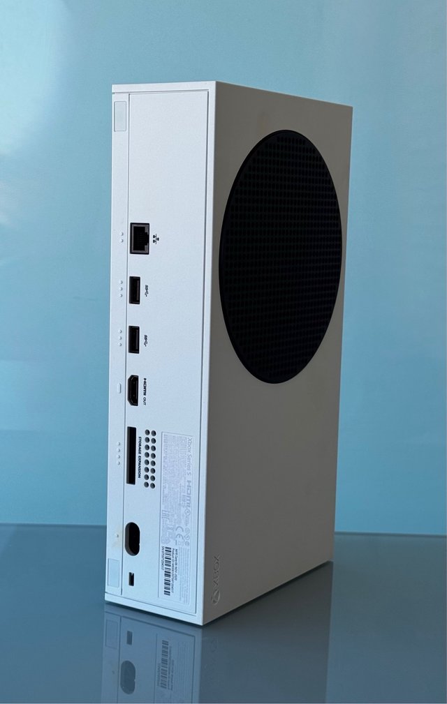 Xbox Series S + Mando Elite 2 + Estuche