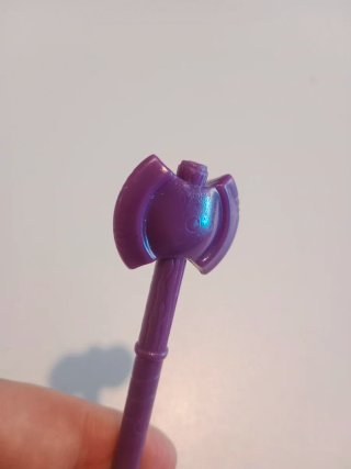 Hacha Master del Universo Morada