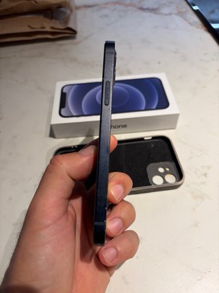 iPhone 12 64GB