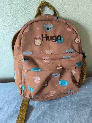 Mochila infantil personalizada Hugo