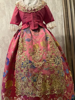 Traje de Fallera