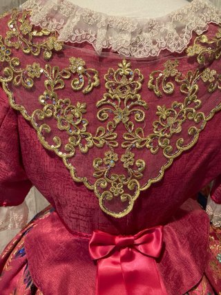 Traje de Fallera