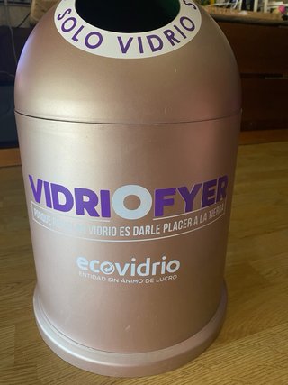 Contenedor reciclaje Miniglú Ecovidrio