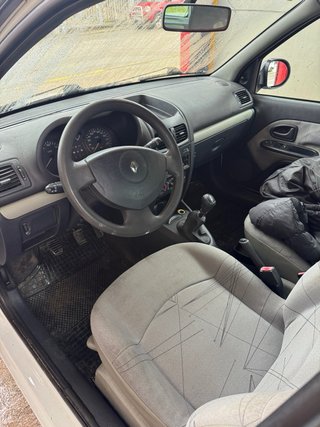 Renault Clio 2003