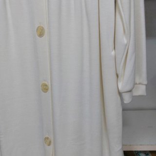 Bata Malizia botones beige talla L