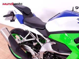 KAWASAKI NINJA ZX 4R