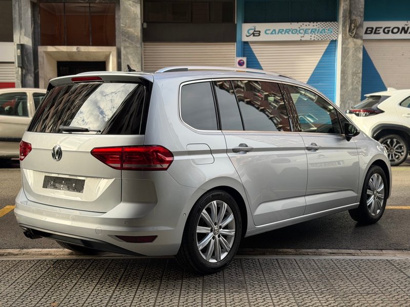 Volkswagen Touran 2017, foto 7