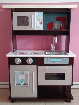 Cocina infantil de juguete
