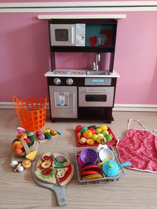 Cocina infantil de juguete
