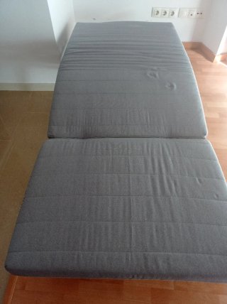 Sofá-cama individual gris