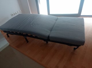 Sofá-cama individual gris