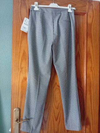 Pantalón de pinzas Zara cuadros blanco y negro