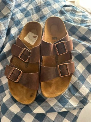Sandálias Birkenstock Castanhas Couro