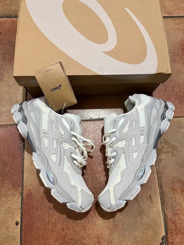 Asics Gel-NYC Gris Talla 38-46
